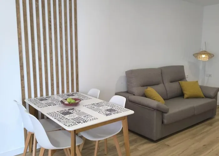 Siralvar Vivienda Turistica Aris Appartamento *